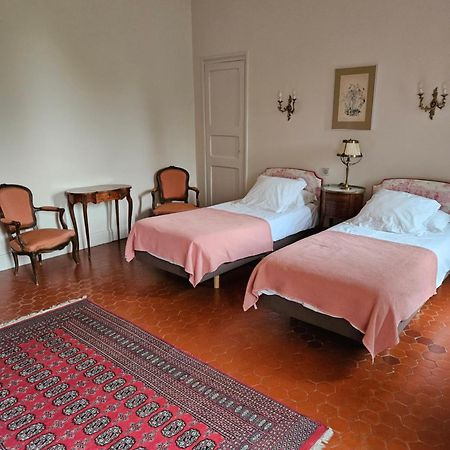 Chateau De Bournet Grospierres Buitenkant foto